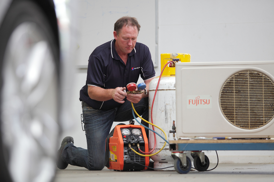 Reclaim gas from unit air conditioning